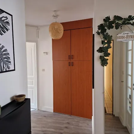 Antoine, Madamedemconciergerie