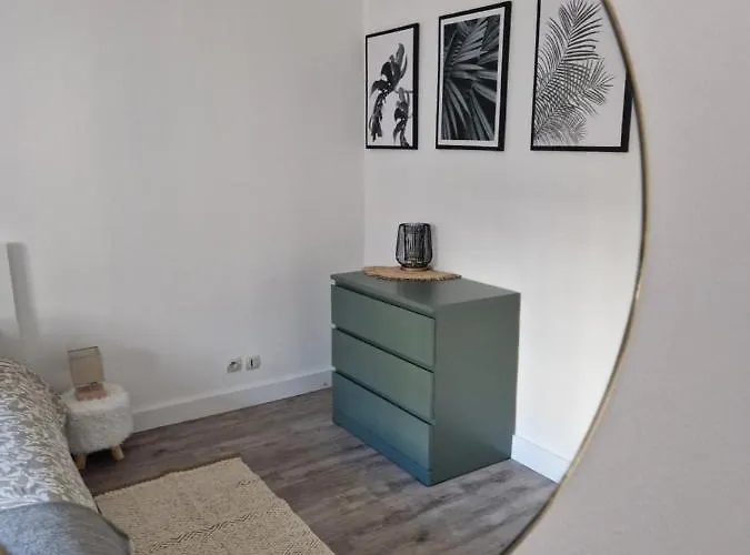 Antoine, Madamedemconciergerie * Reims