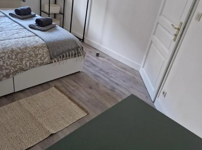 Apartment Antoine, Madamedemconciergerie *